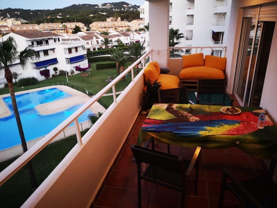 Casa En Urb. Con La Piscina Mas Grande De Javea. מראה חיצוני תמונה
