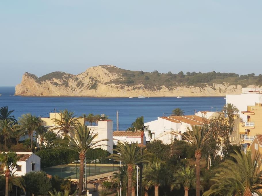 Casa En Urb. Con La Piscina Mas Grande De Javea. מראה חיצוני תמונה