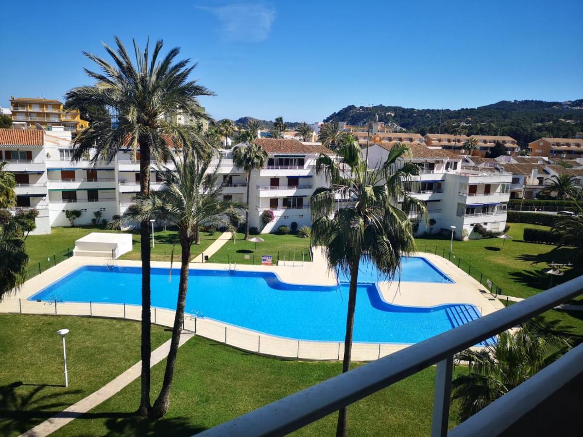 Casa En Urb. Con La Piscina Mas Grande De Javea. מראה חיצוני תמונה